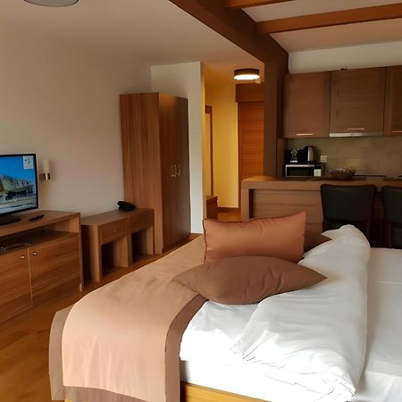 Apartments B229 & B230 In Aparthotel Vucko, Jahorina -Private Host Exterior photo